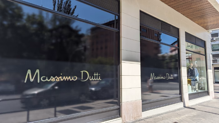 Se constituye la Comisión Negociadora del proceso de Art. 41 en Massimo Dutti